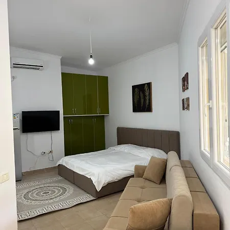 Machiavelli Lura 1 Resort